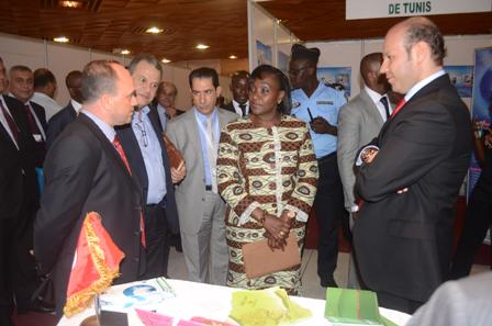 SANTE/ Salon Internationale de la sante.
La Côte d’Ivoire signe un accord cadre avec la Tunisie